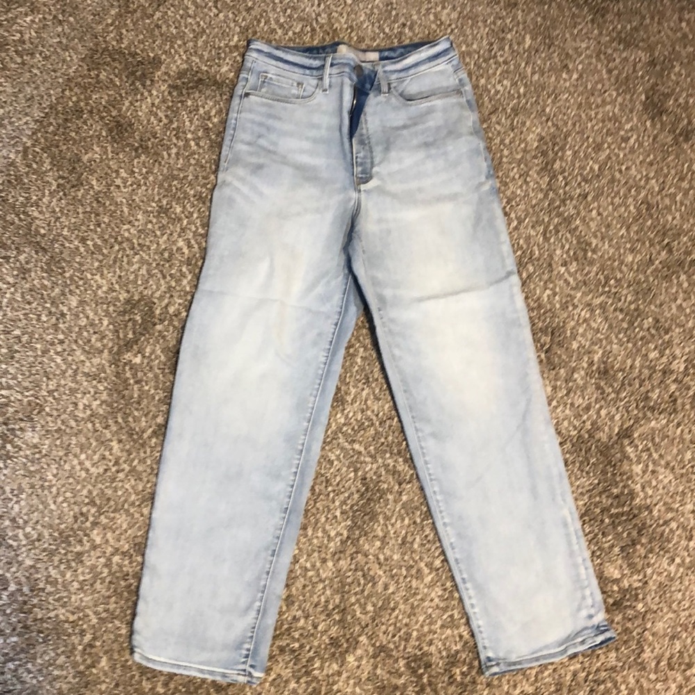 Athleta high rise jeans, size 6, EUC, very light blue